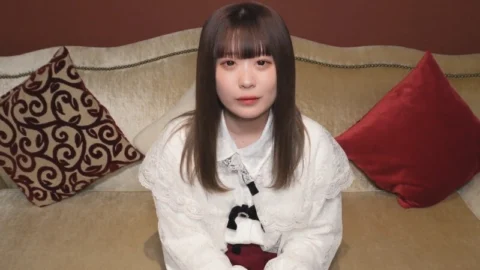FC2-PPV-4779058 [Legendary] Aya-chan. A stiff and stiff creepy old man’s dick is given a sticky service and a massive explosion. A gentle and perfect looking pink pussy gets a massive creampie.