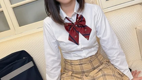 FC2-PPV-3349186 Riko 18-year-old woman Riko 18 years old