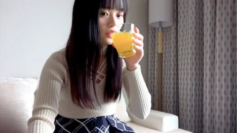 FC2-PPV-4605029 “Former member of popular dance idol group” Super hairy 19-year-old orthodox beauty makes shocking FC2 debut [Sample video showing face] *Prices will be increased gradually