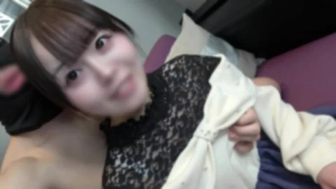 FC2-PPV-4712423 [Treasure] Secret footage from before her idol debut. She is shy in front of the camera, and her white, slender body turns red. A lewd appearance that you can’t see on stage.