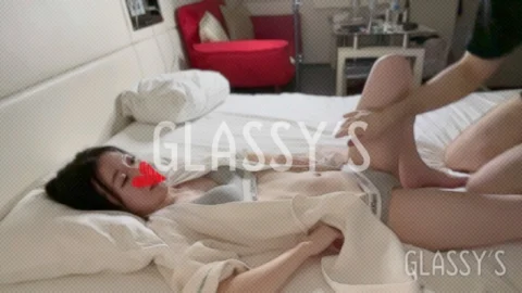 FC2-PPV-4701919 #25 Massive squirting raw sex with a cute slender Japanese beauty │ GLASSY’S