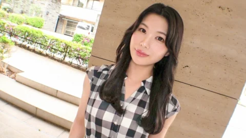 SIRO-5132 [Standing back with a leg pin] The cool beauty expression has changed completely! The slender body is trembling and it’s crazy! [First shot] AV application on the net → AV experience shooting 2023