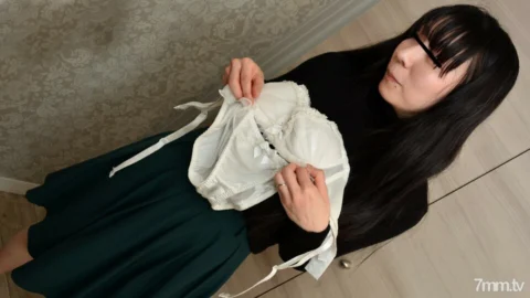 072421-506 Wife, let me buy the underwear I’m wearing now! ~ Bristle wife’s bra and panty set ~