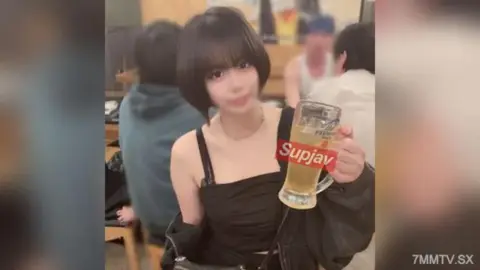 fc2-ppv 4912088 ※Hobby Trap 【No Face】 Home Date from Dirty / ● Real SEX. Silencing the twitching, highly sensitive vagina with two creampies.
