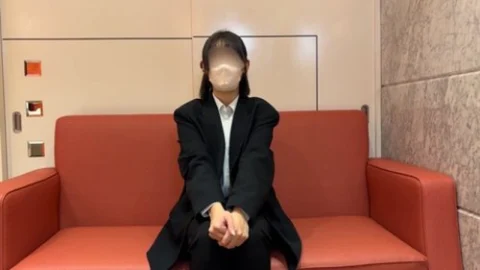 FC2-PPV-4933419 A 21-year-old student in a suit who is too sensitive. When her vagina is stimulated deep inside, she convulses uncontrollably, and when a bare cock is thrust into her, she goes wild and submits → massive cumshot inside her.