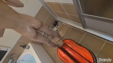 FC2-PPV-1659037 Until 28th 980pt → 580pt [Personal shooting] Slender young wife and rich fucking soggy blowjob mouth launch from midday