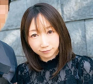 HTUT-426 Amina