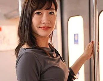 TRUMG-114 Sarina