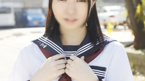 FC2-PPV-2873912 [Sailor suit remote control] When I made a neat and clean J-girl wear a remote control on the road on her way home, she collapsed and collapsed and came [private shoot]