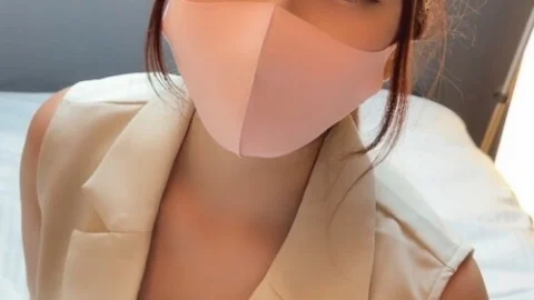 FC2-PPV-1875083 [No individual shooting, huge breasts Hcup, married woman NTR, outflow, decachin played NTR] Pretty dangerous video! After a long time of secret meeting, I hate an affair married woman OL who is played to fall asleep by a big cock subordin