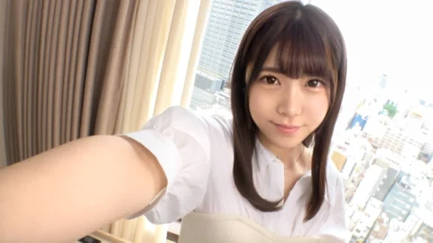 SIRO-4936 [Idol-class looks x national treasure-class shaved pussy] 19 years old with fair skin! Boobs Mama This is also super tight…! Shaved pussy ● The constricted line is no longer a work of art! AV application on the net → AV experience shooting