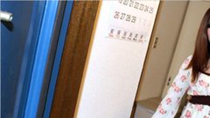 sextop1 — 10MUSUME-050412-01 10musume-050412_01 — A Look At The Room O — khung hình 1
