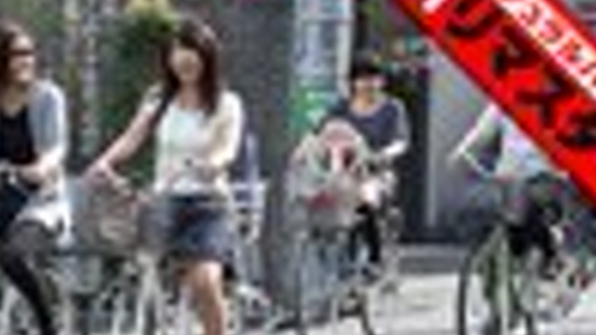 sextop1 — NHDTA-132-2 [AI Remastered] Mommy with a Bicycle Who Became  — khung hình 4