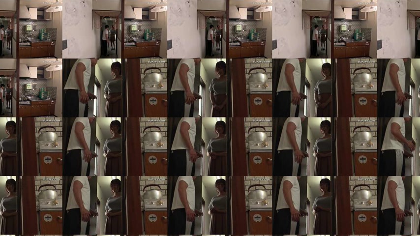sextop1 — [UNCENSORED-LEAK] HUNTC-394 I live in a cheap apartment buil — khung hình 4