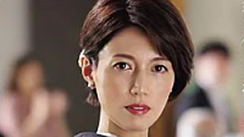 sextop1 — ROE-486 While Watching Her Daughter’s Happiness Unfold — khung hình 2