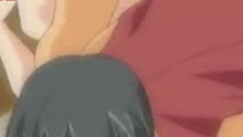 sextop1 — Lovely anime brunette is sucking his uncircumcised cock — khung hình 1