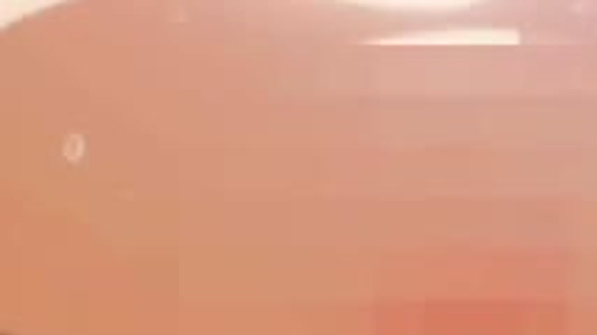 sextop1 — Anime slut gives a handjob before public screwing — khung hình 1
