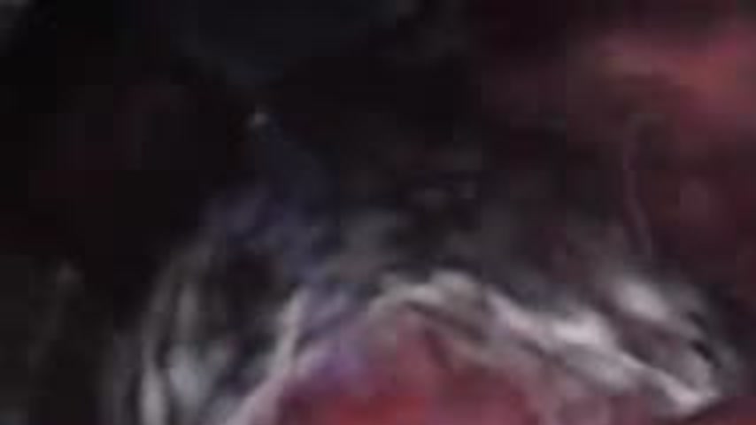sextop1 — Busty brunette convulsing hard while cumming like crazy — khung hình 1