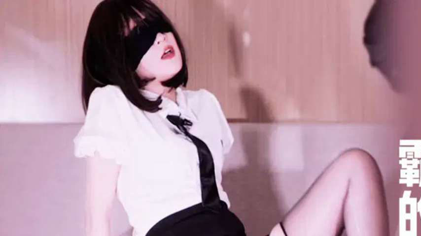sextop1 — XJX592 Punishing the Male Employee Who Watches Porn at Work — khung hình 1