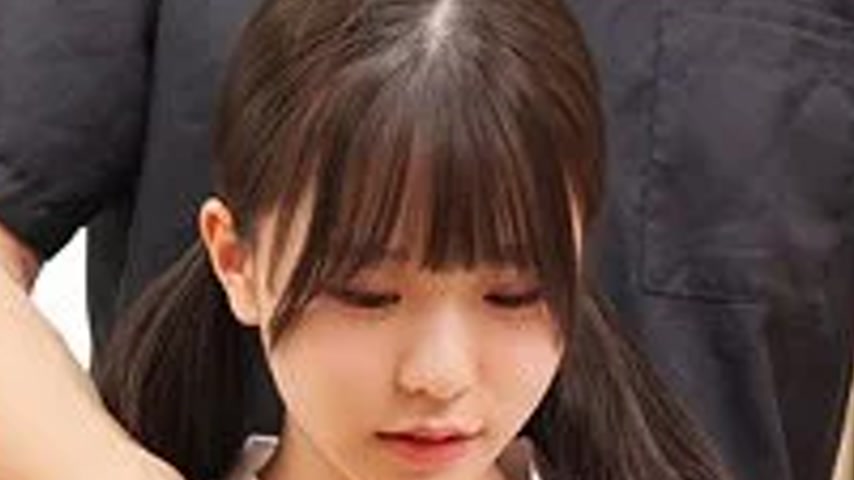 sextop1 — 230OREMO-311 230OREMO-311 – Badminton Player — khung hình 2