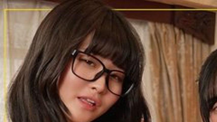 sextop1 — [UNCENSORED-LEAK] SAKA-023 Two Slutty Big-Titted Slutty Moms — khung hình 1
