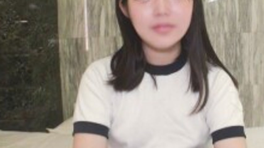 sextop1 — FC2-PPV-4866889 [Uncensored] Her raw, revealing bloomers spa — khung hình 3