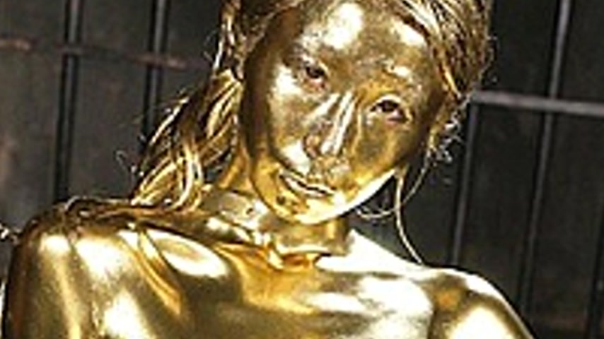 sextop1 — BUG-020 Gold Powder Slave Soap Ayumi Shinoda — khung hình 3