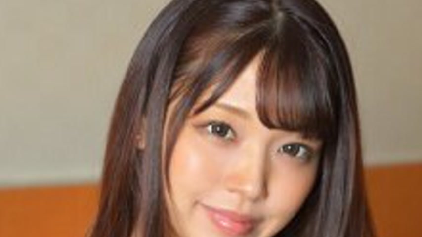 sextop1 — COM-449 A Woman In A Seductive Red Bodycon Dress — khung hình 2