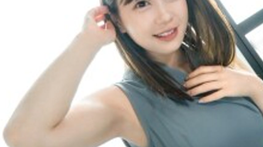 sextop1 — SIRO-5575 “[A roaring sense of transparency] Her smoot — khung hình 3