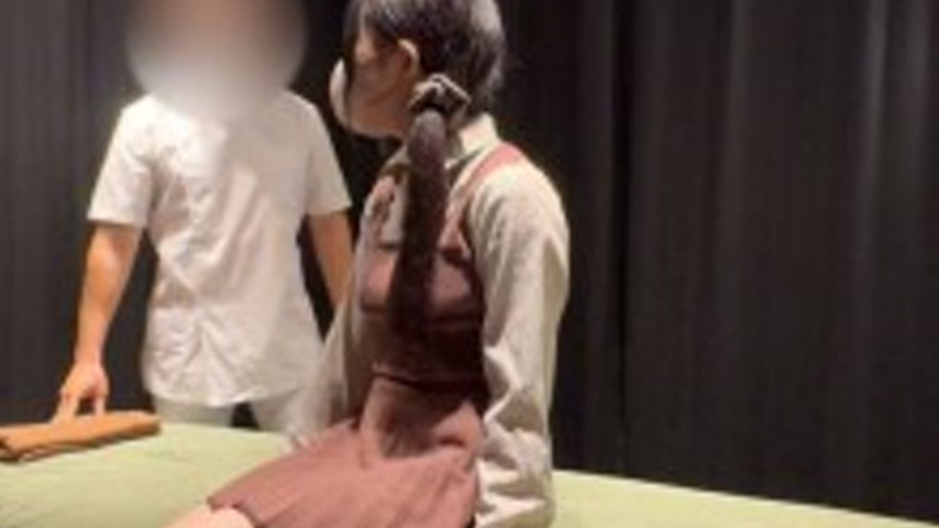 sextop1 — FC2-PPV-4790712 A chiropractor crosses the line and says  — khung hình 2
